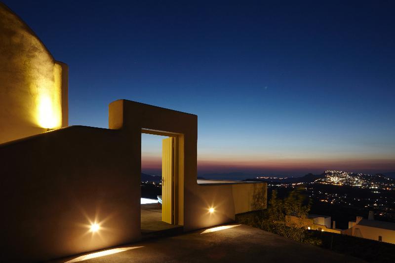 North Santorini A Luxury Spa Hotel Pýrgos Exterior foto