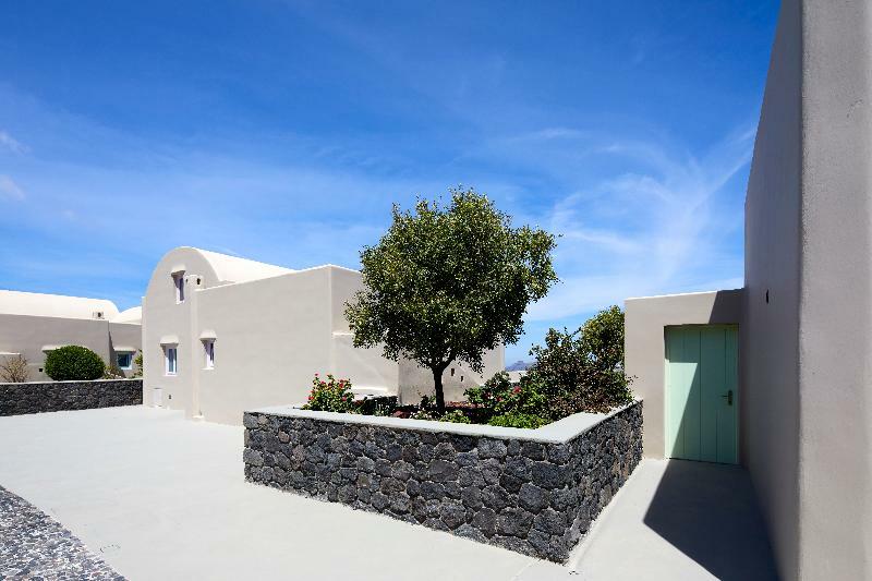 North Santorini A Luxury Spa Hotel Pýrgos Exterior foto